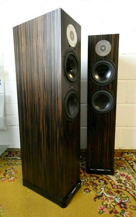 Thumbnail Image of Spendor D7 Floorstanding Speakers For sale at iDreamAV