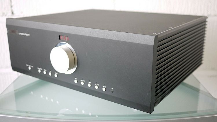 Image of Musical Fidelity M8PRE Pre-amplifier For sale at iDreamAV