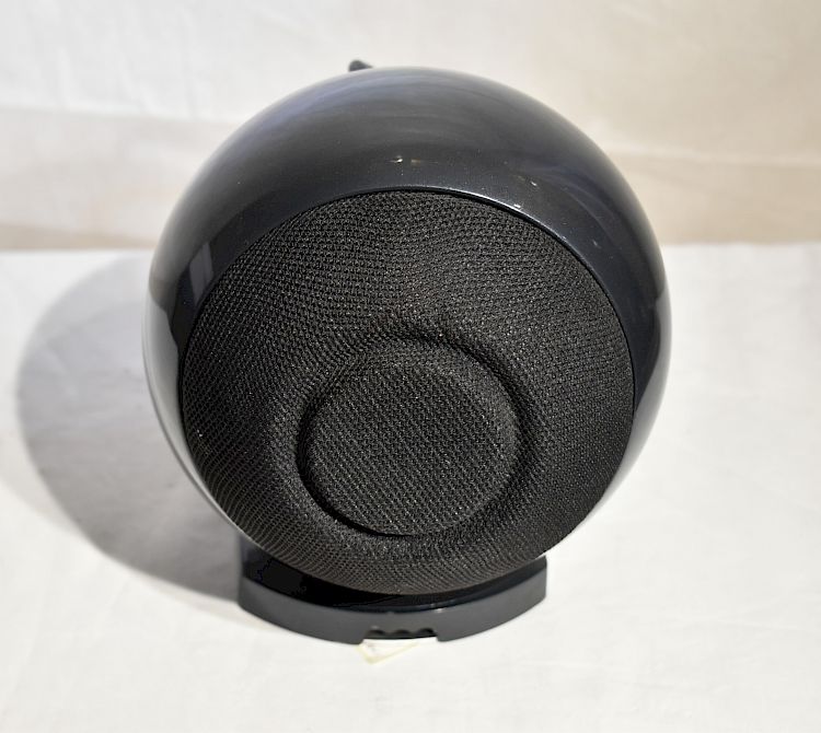 Image of Cabasse I02 - Speaker - Pearl Black - Used condition For sale at iDreamAV