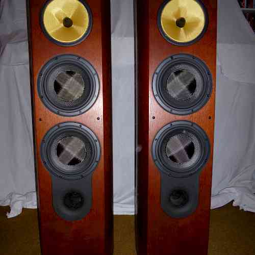 Used Bowers & Wilkins 803S