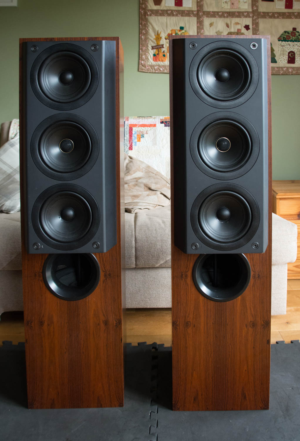 Picture of KEF 105/3