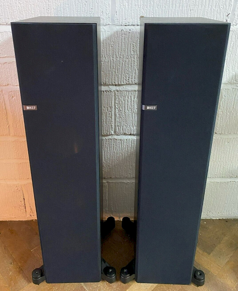 Picture of KEF Q700