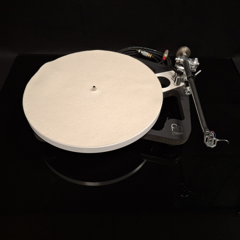 Rega Planar 10 for sale - image 1