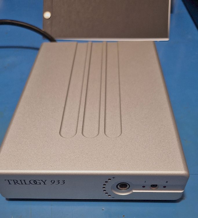 Image of Trilogy 933 headphone amplifier two box For sale at iDreamAV
