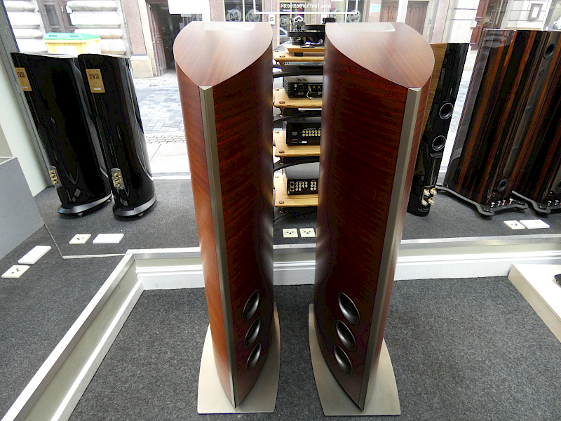 Klipsch P39F Floorstanding Speakers for sale - image 1