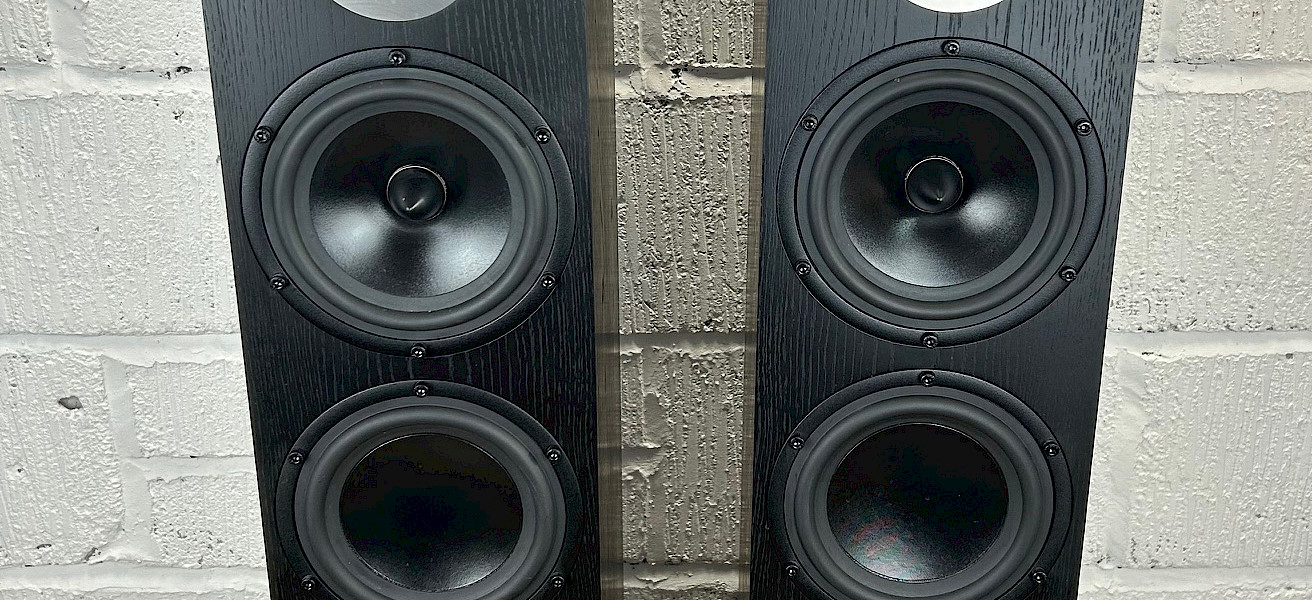 Spendor D7.2 Floorstanding Speakers for sale - image 1