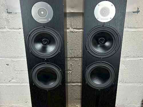 Used Spendor D7.2 Floorstanding Speakers for sale in Hull UK