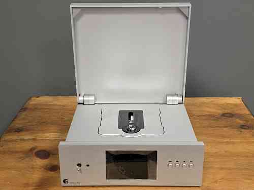 Ex-demo Pro-ject CD Box RS2 T for sale in Maidstone UK