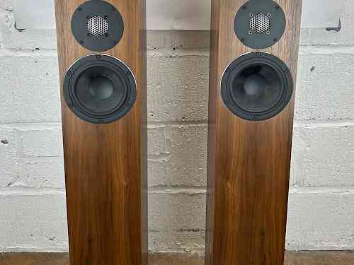 Used PMC Twenty5 23 Floorstanding Speakers for sale in Hull UK