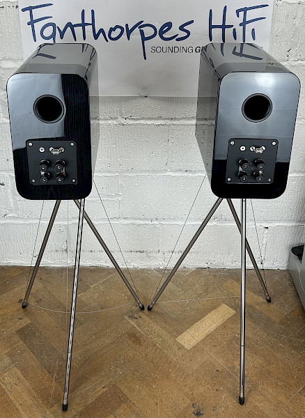 Q Acoustics Concept 300 Speakers & Tensegrity Stands for sale - image 1