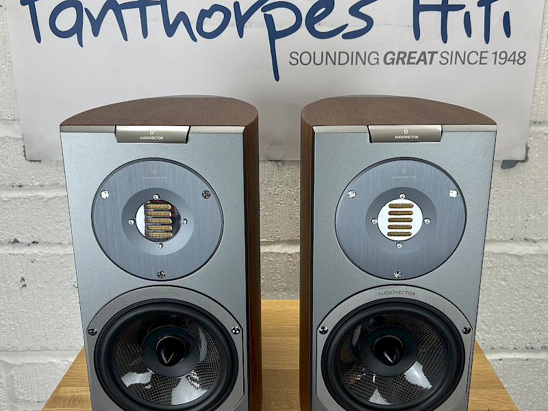 AudioVector R1 Arrete Bookshelf Speakers for sale - image 1